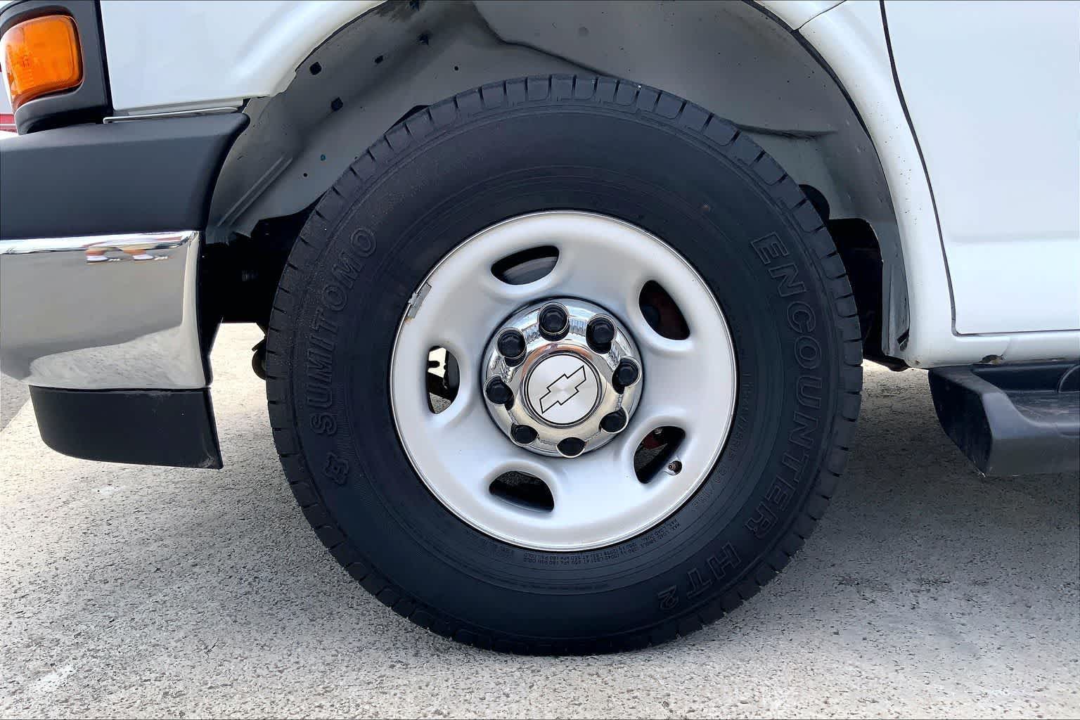 Thumbnail: 2019 Chevrolet Express - 9