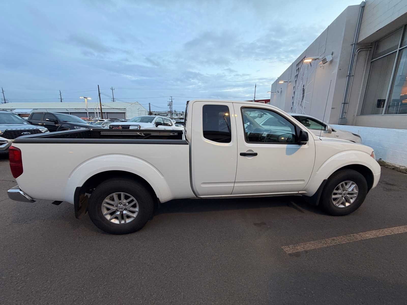 Thumbnail: 2020 Nissan Frontier - 8