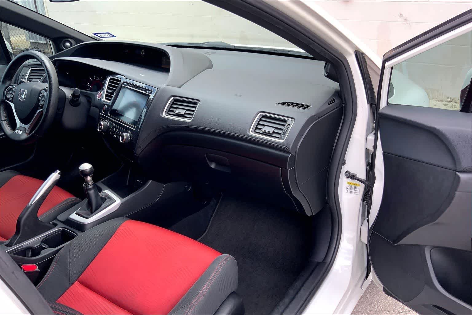 Thumbnail: 2015 Honda Civic - 23