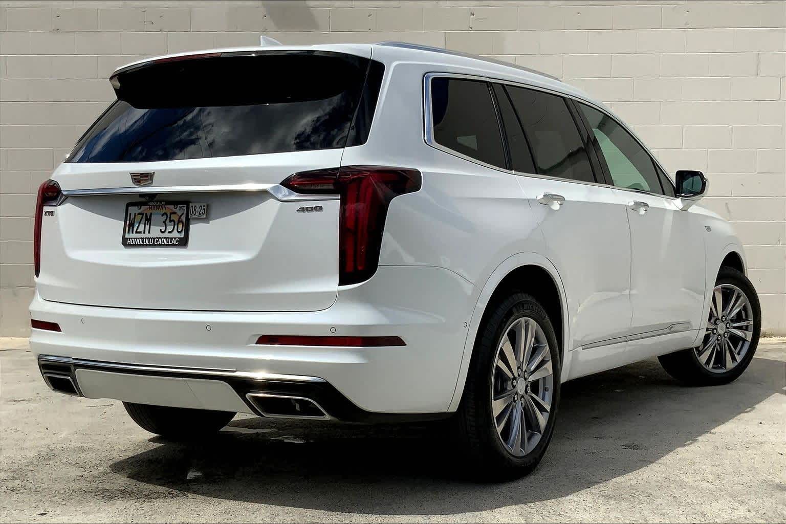 Thumbnail: 2023 Cadillac XT6 - 23