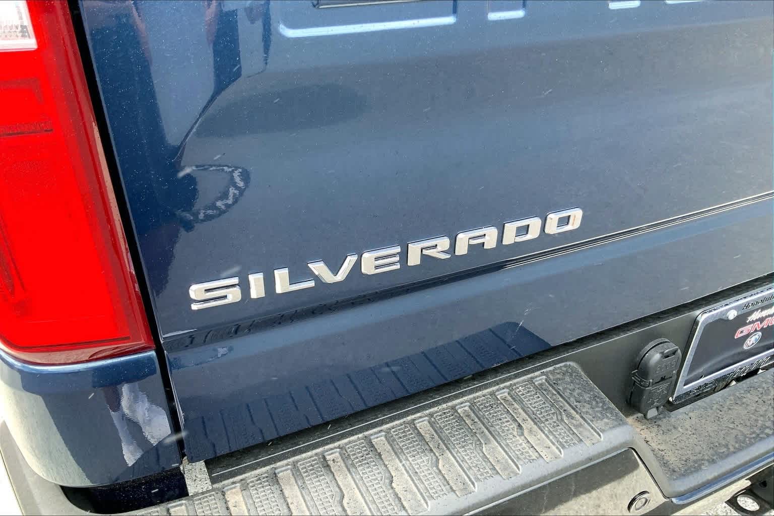 Thumbnail: 2019 Chevrolet Silverado 1500 - 31