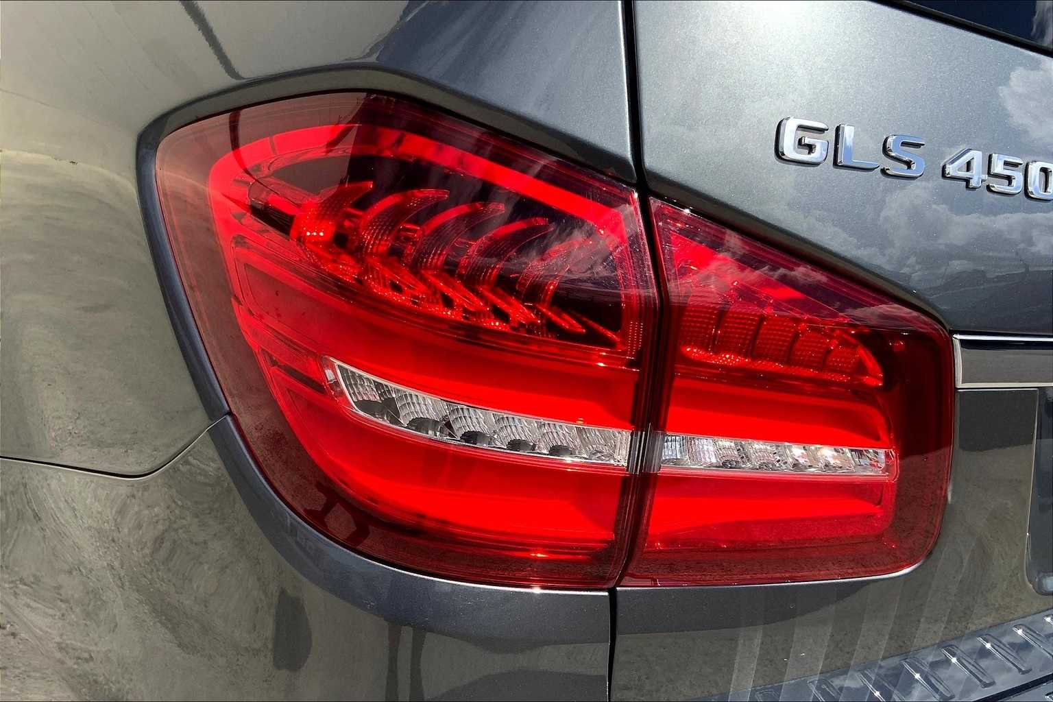 Thumbnail: 2019 Mercedes-Benz GLS - 33