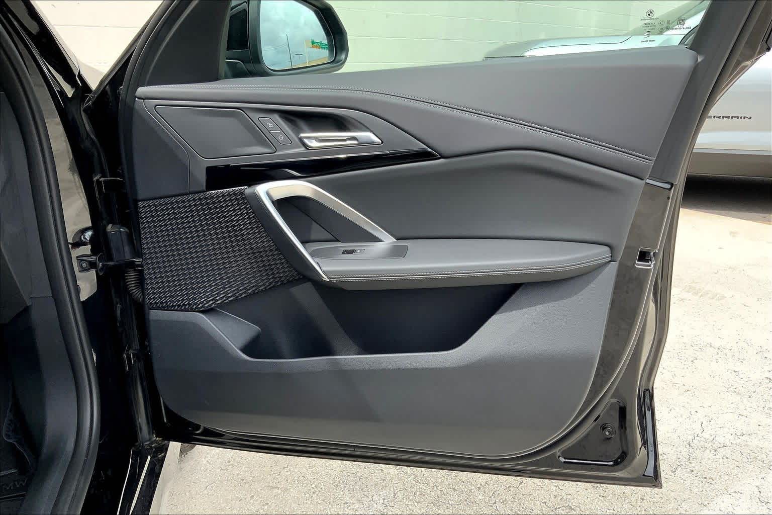 Thumbnail: 2025 BMW X1 - 29