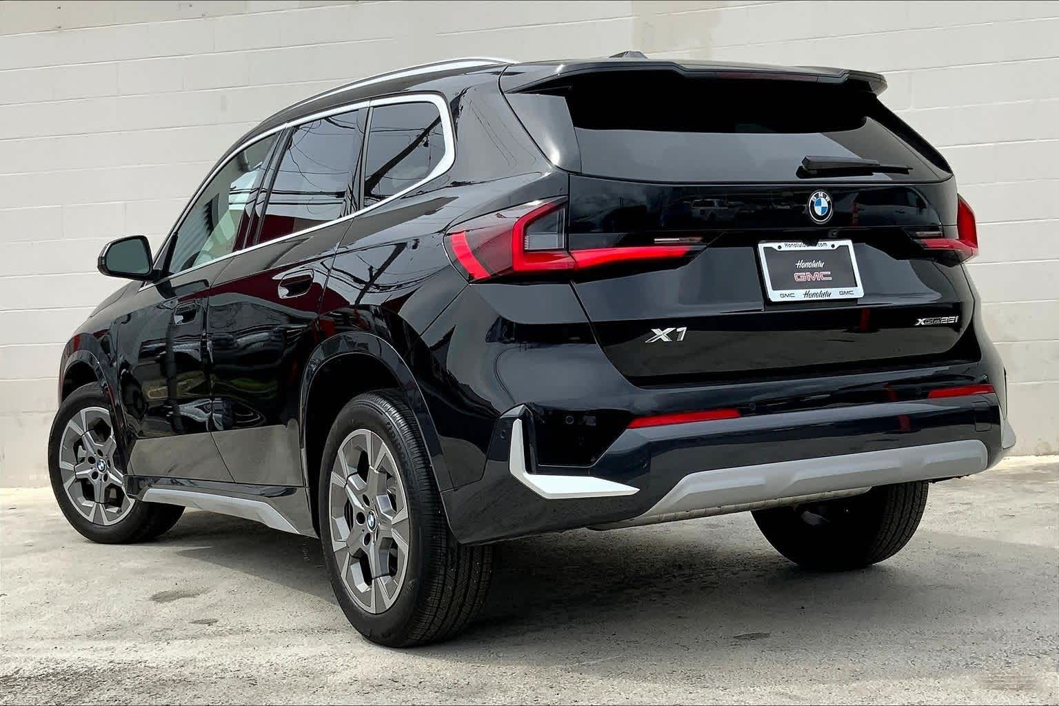 Thumbnail: 2025 BMW X1 - 5