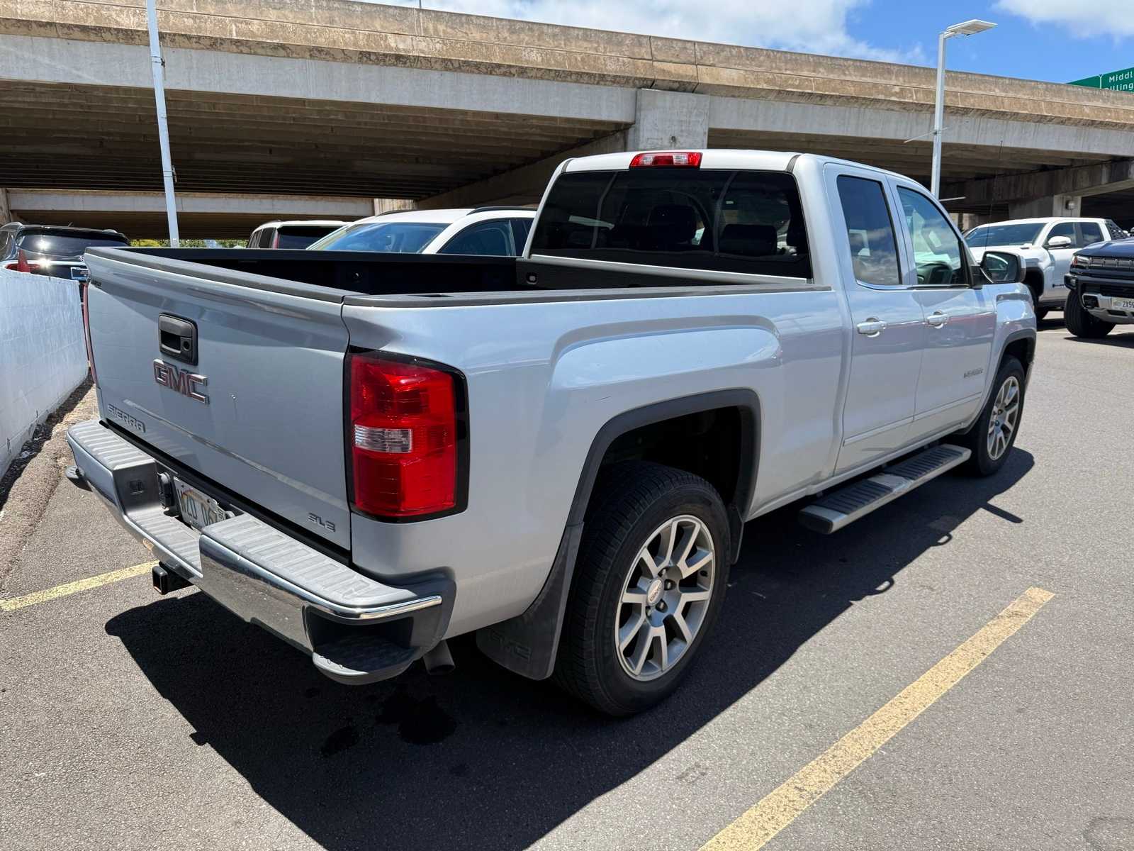Thumbnail: 2015 GMC Sierra 1500 - 3