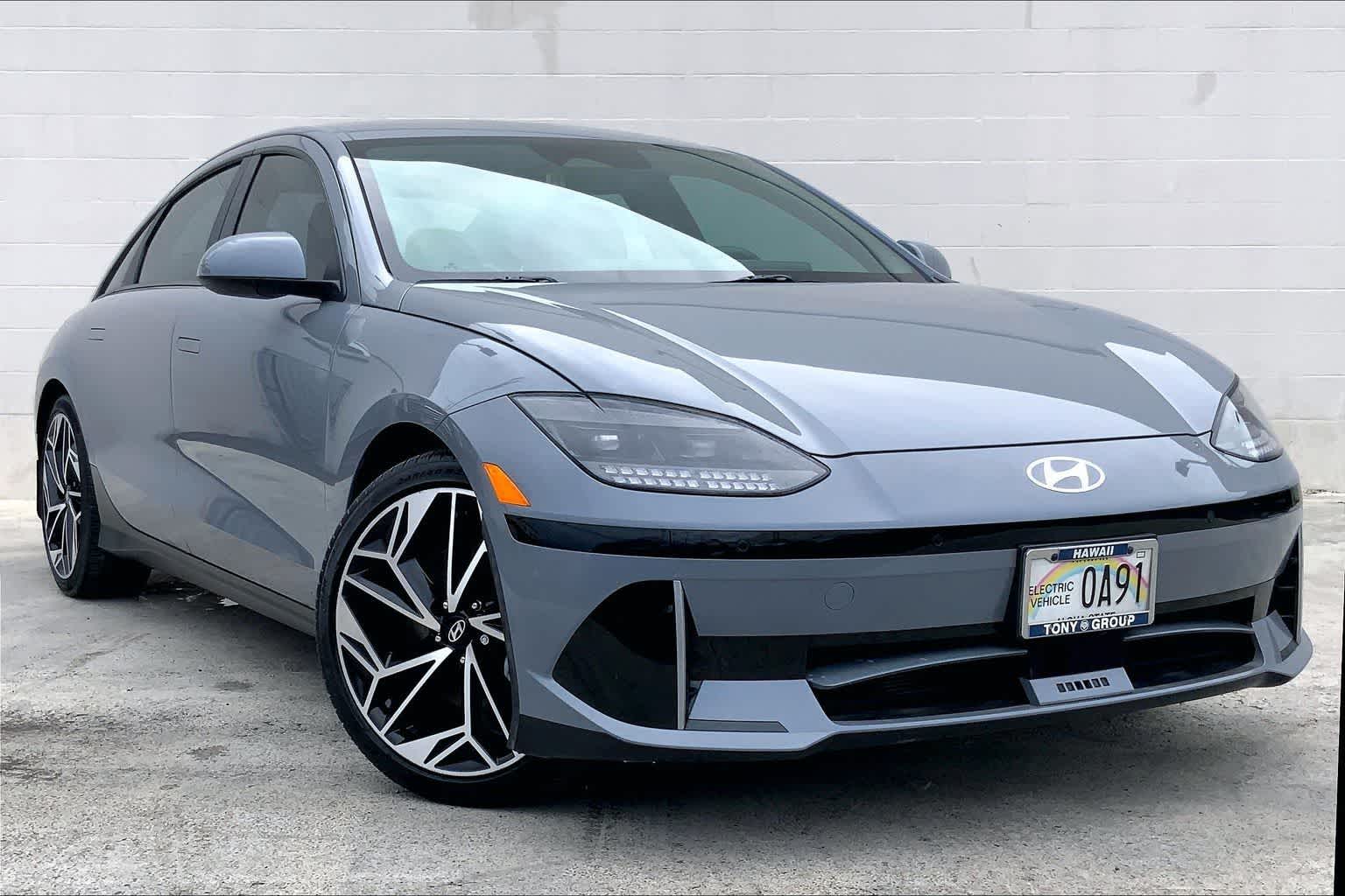 Thumbnail: 2023 Hyundai Ioniq 6 - 21