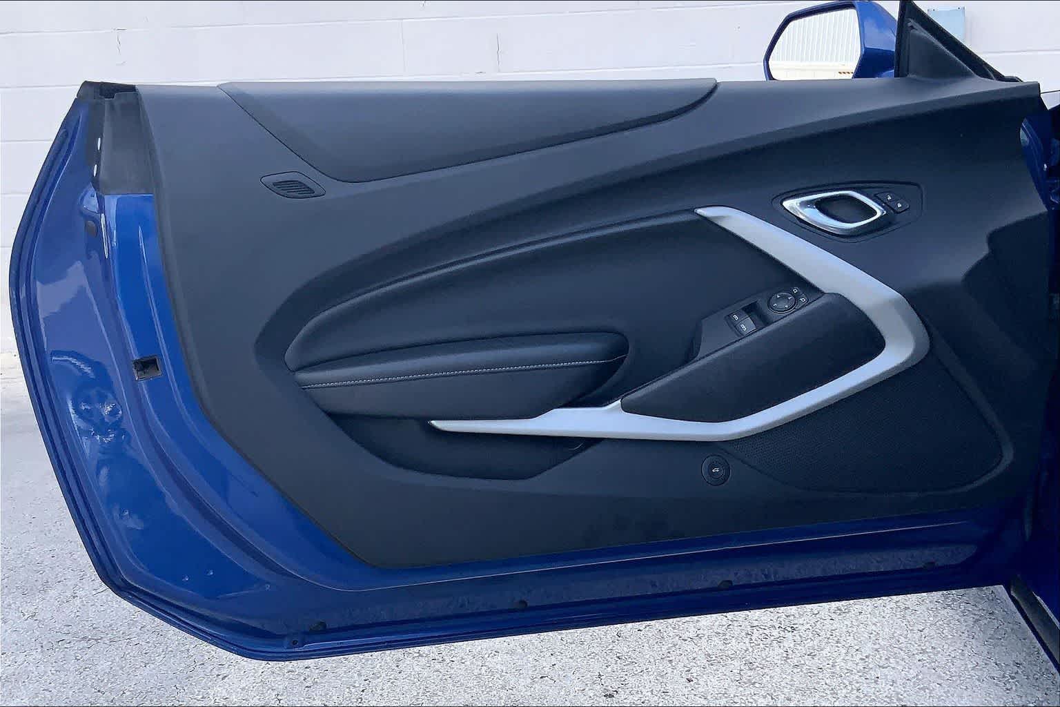 Thumbnail: 2019 Chevrolet Camaro - 26