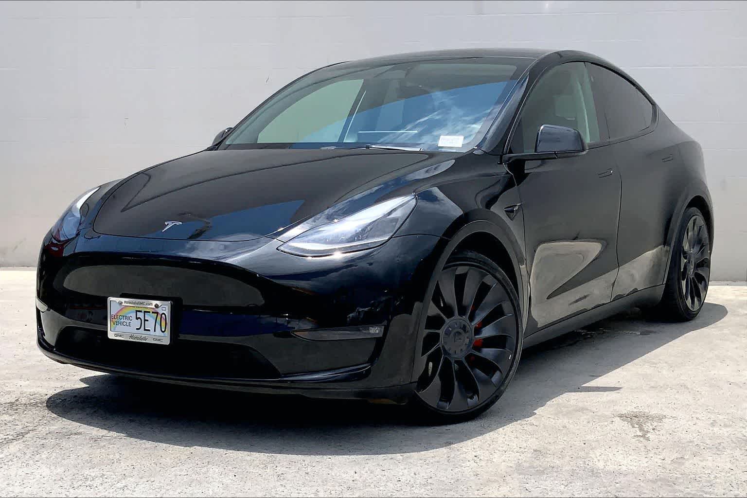 Thumbnail: 2023 Tesla Model Y - 1