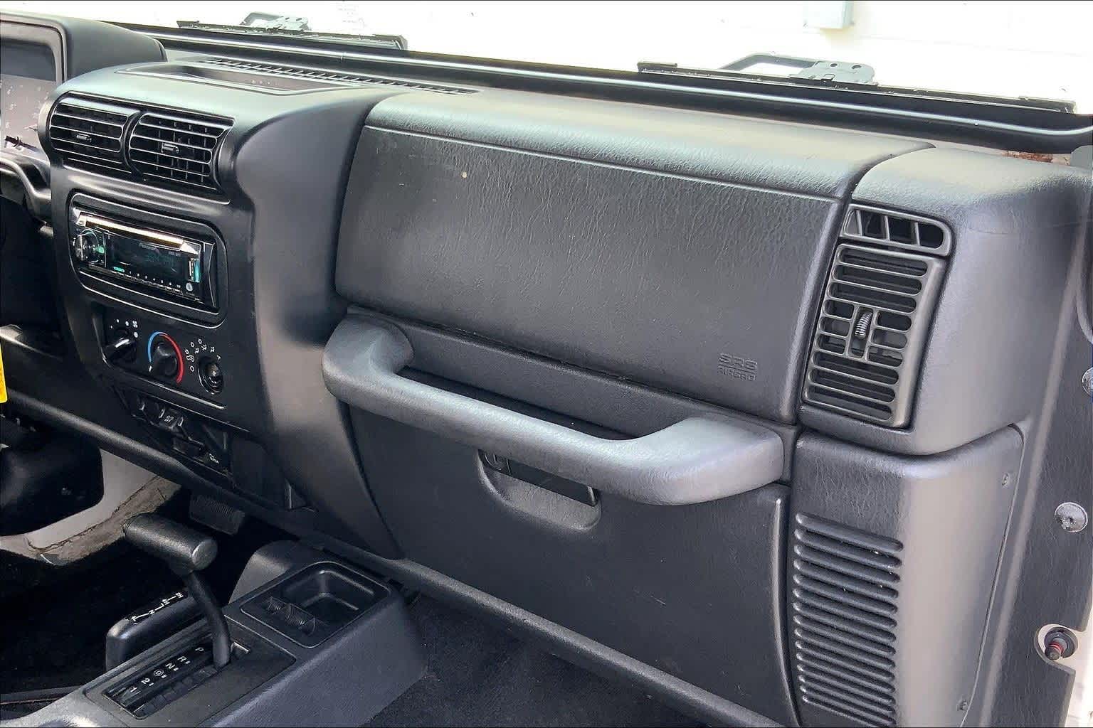 Thumbnail: 2004 Jeep Wrangler - 17