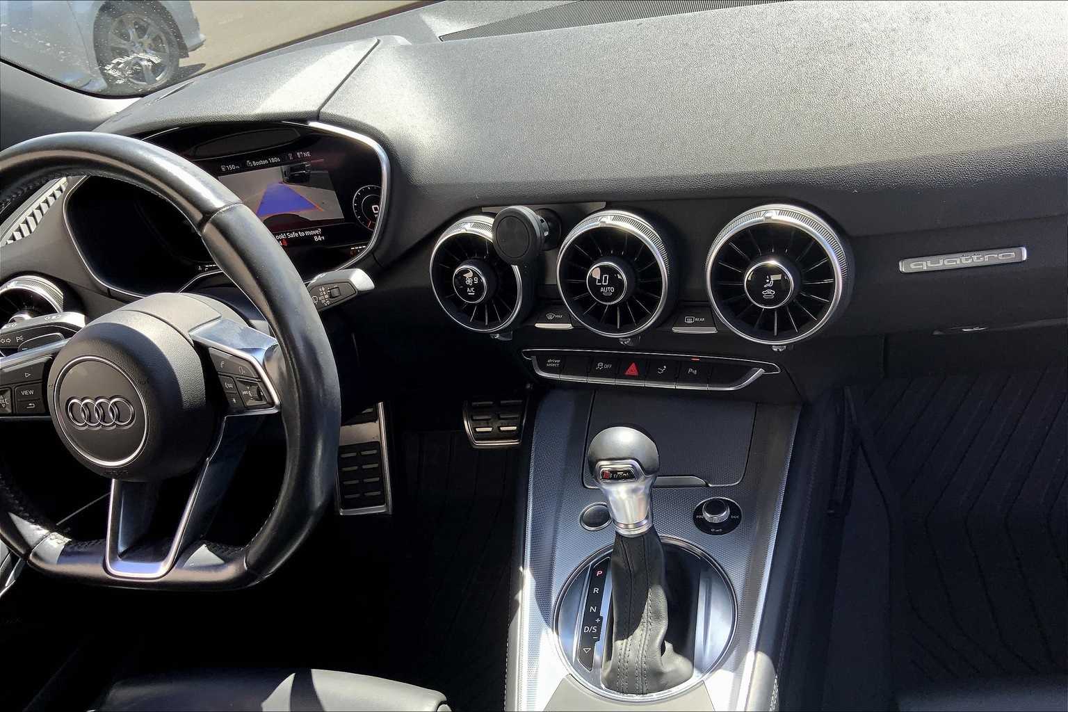 Thumbnail: 2016 Audi TT - 15