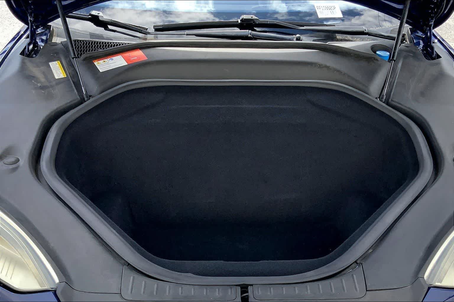 Thumbnail: 2015 Tesla Model S - 10