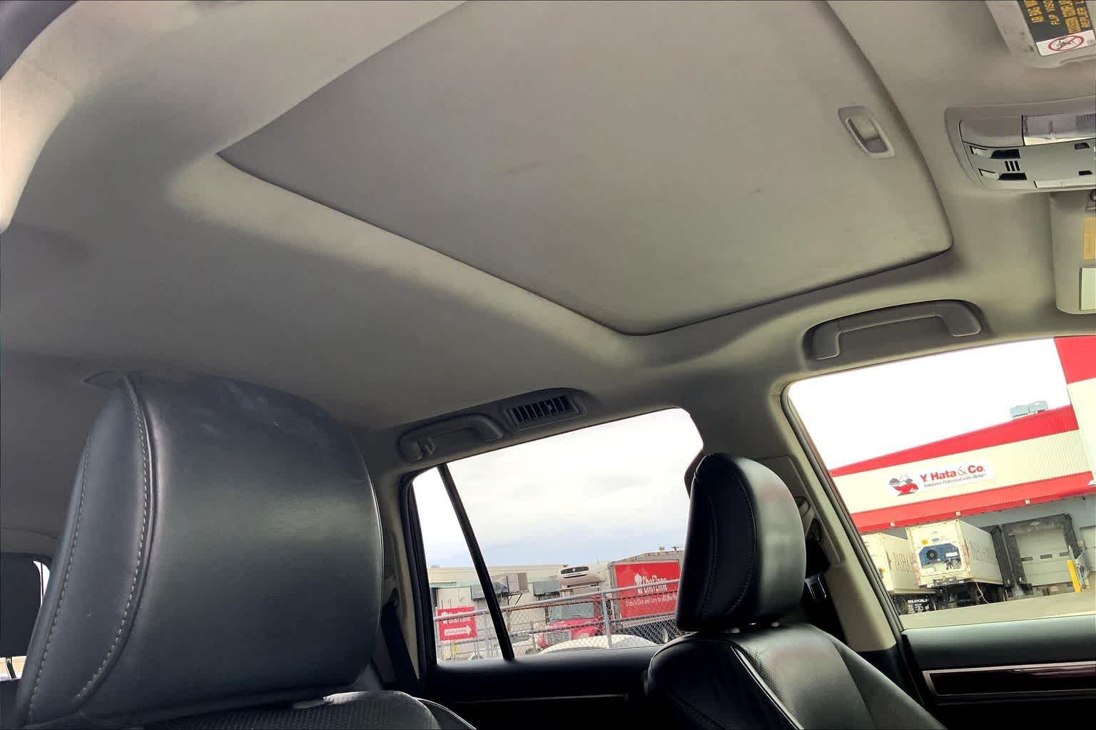 Thumbnail: 2017 Lexus GX - 31