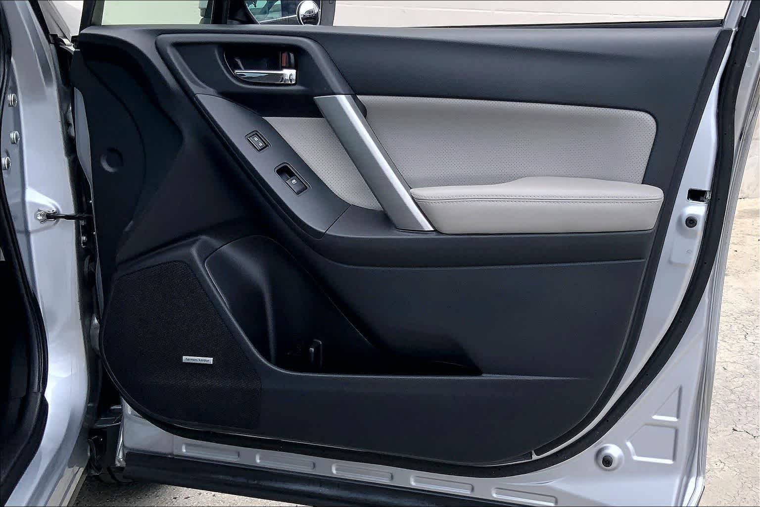 Thumbnail: 2015 Subaru Forester - 28