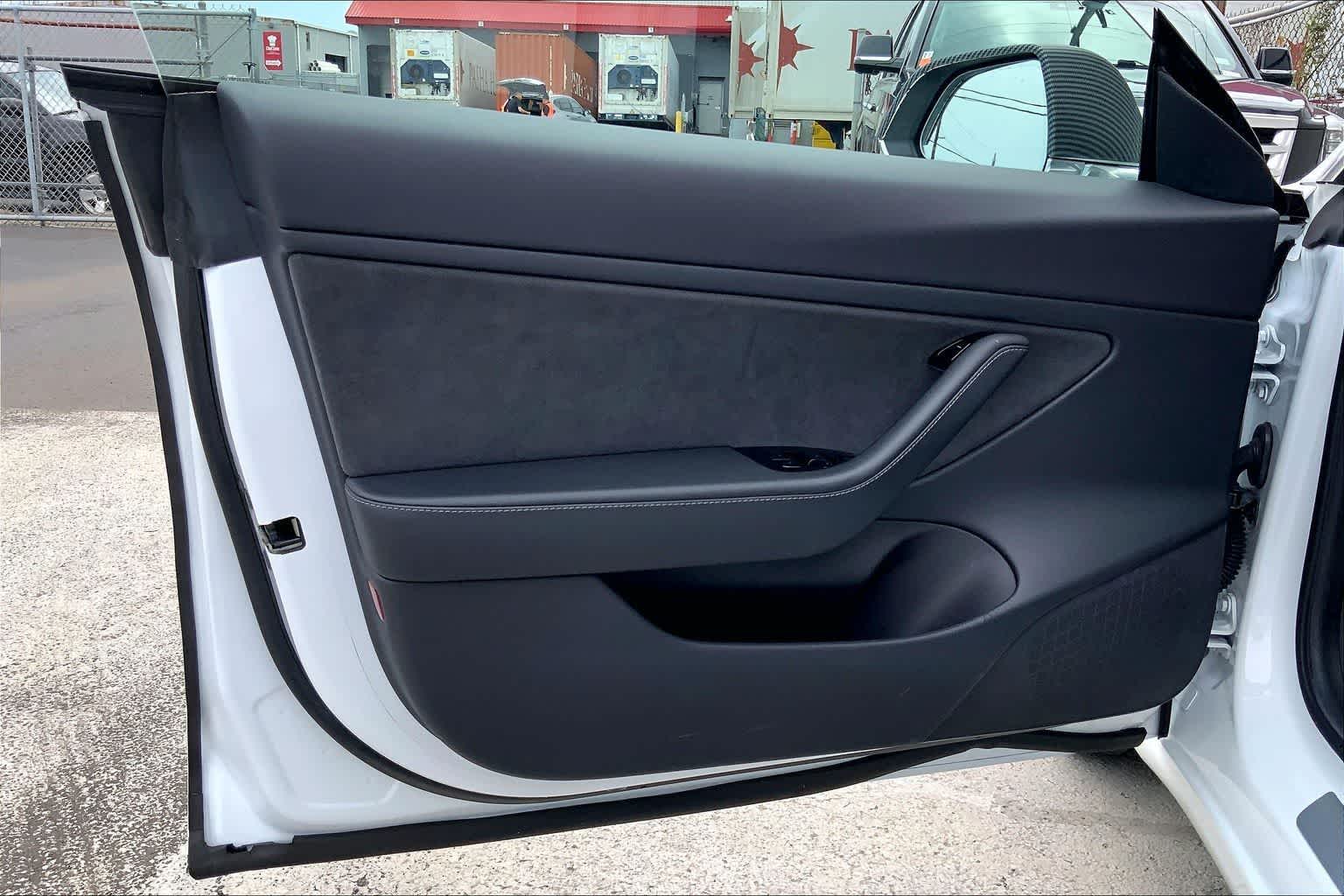 Thumbnail: 2019 Tesla Model 3 - 27