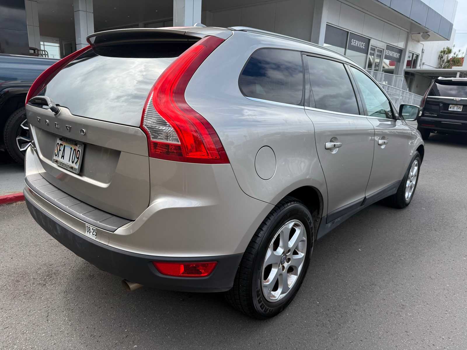 Thumbnail: 2013 Volvo XC60 - 4