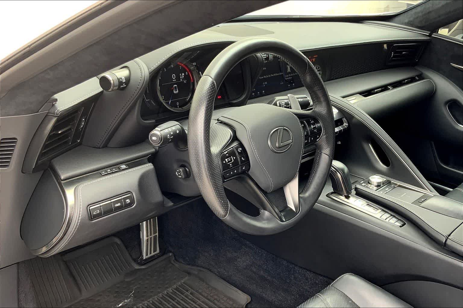 Thumbnail: 2018 Lexus LC - 3