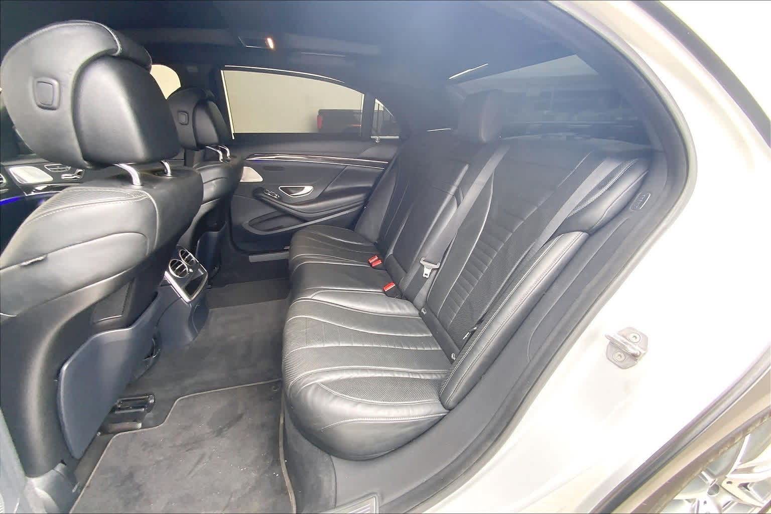 Thumbnail: 2018 Mercedes-Benz S-Class - 28