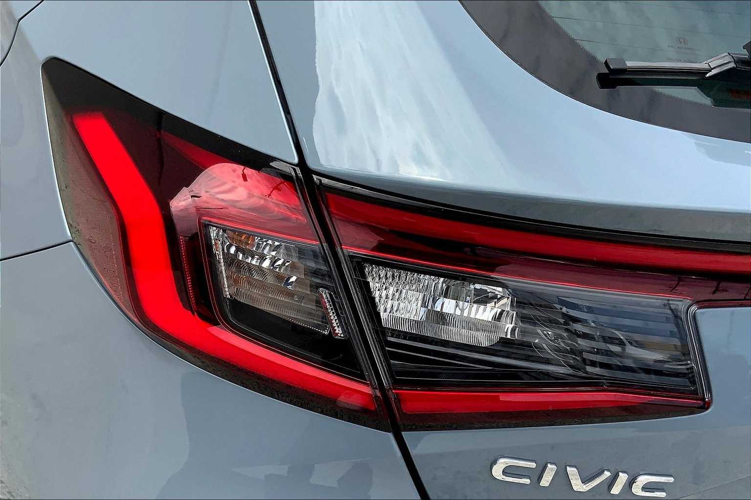 Thumbnail: 2022 Honda Civic - 33