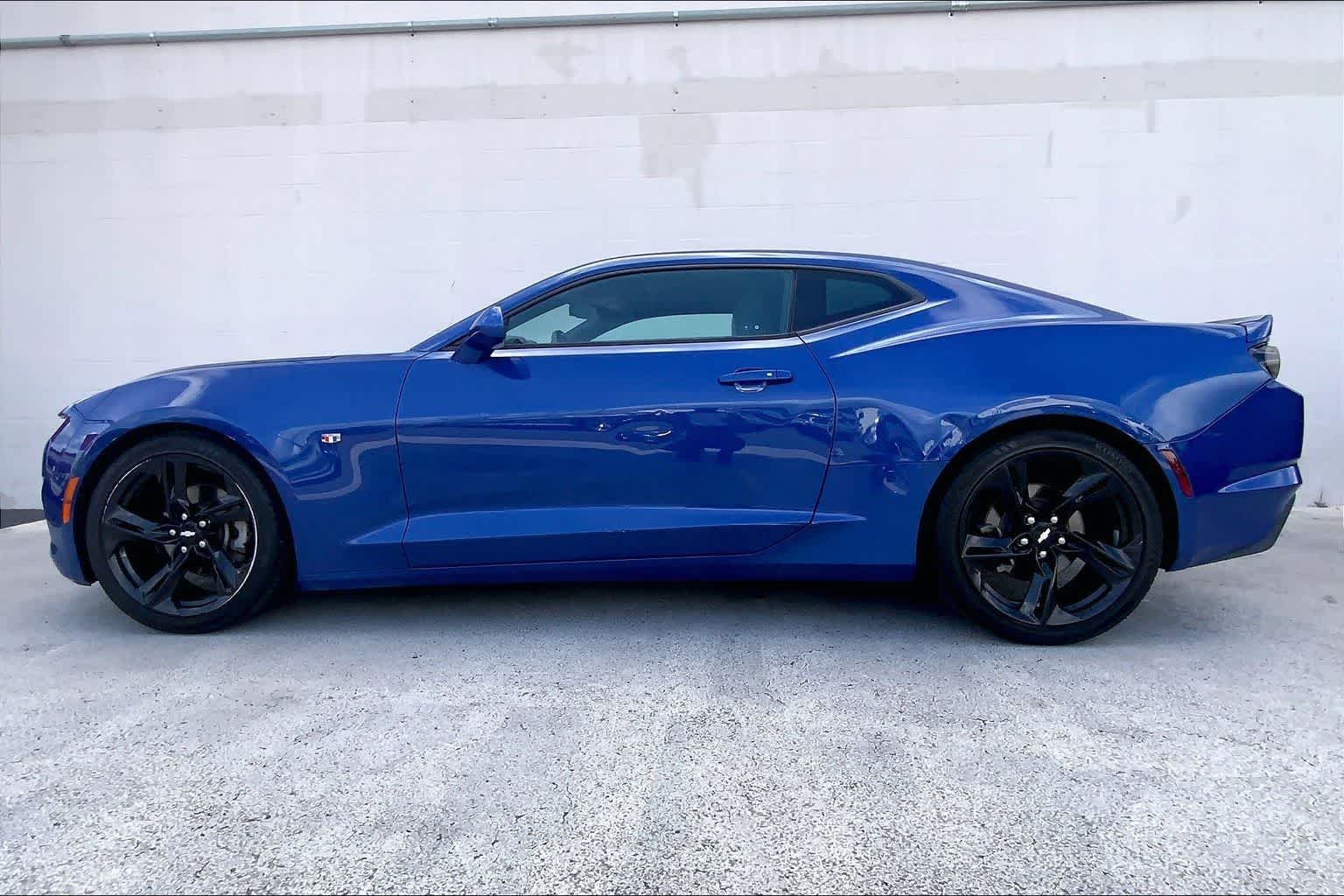 Thumbnail: 2019 Chevrolet Camaro - 3