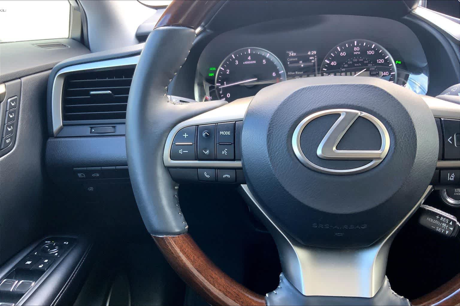 Thumbnail: 2017 Lexus RX - 23