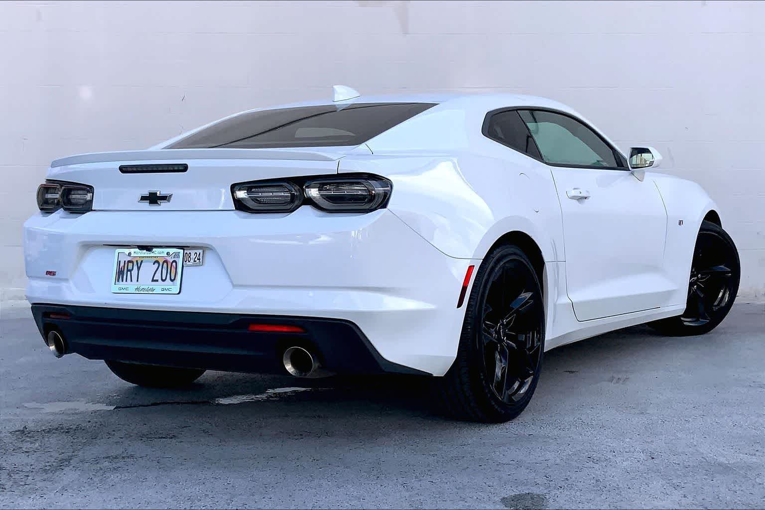 Thumbnail: 2022 Chevrolet Camaro - 21