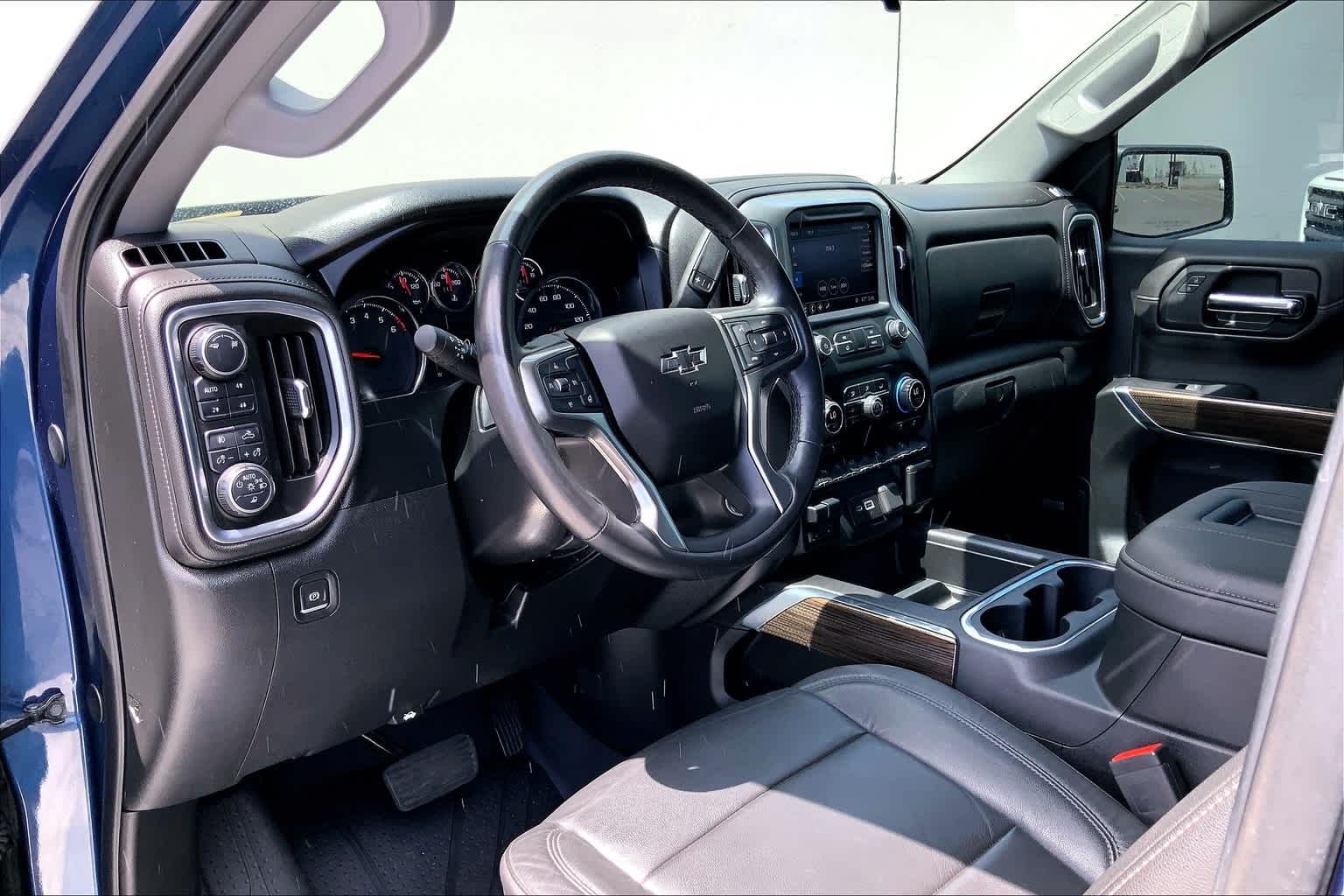 Thumbnail: 2019 Chevrolet Silverado 1500 - 14
