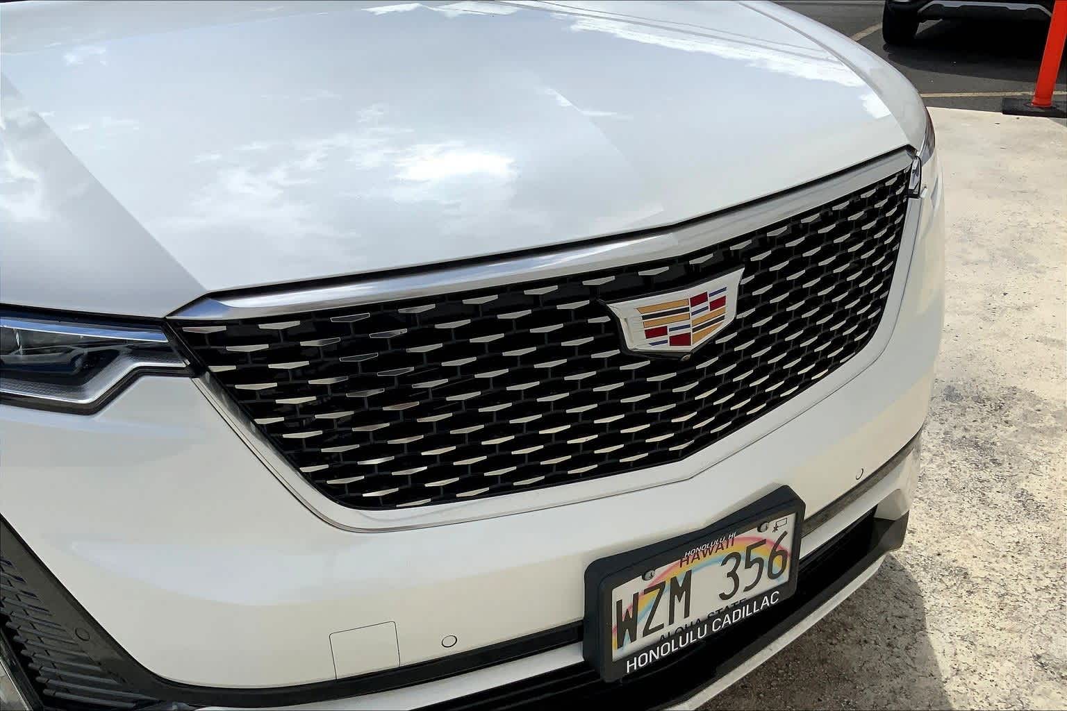 Thumbnail: 2023 Cadillac XT6 - 34