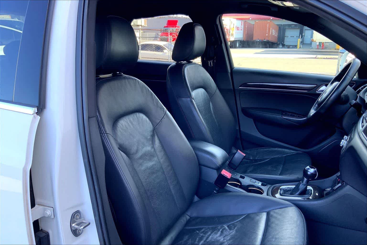 Thumbnail: 2016 Audi Q3 - 13