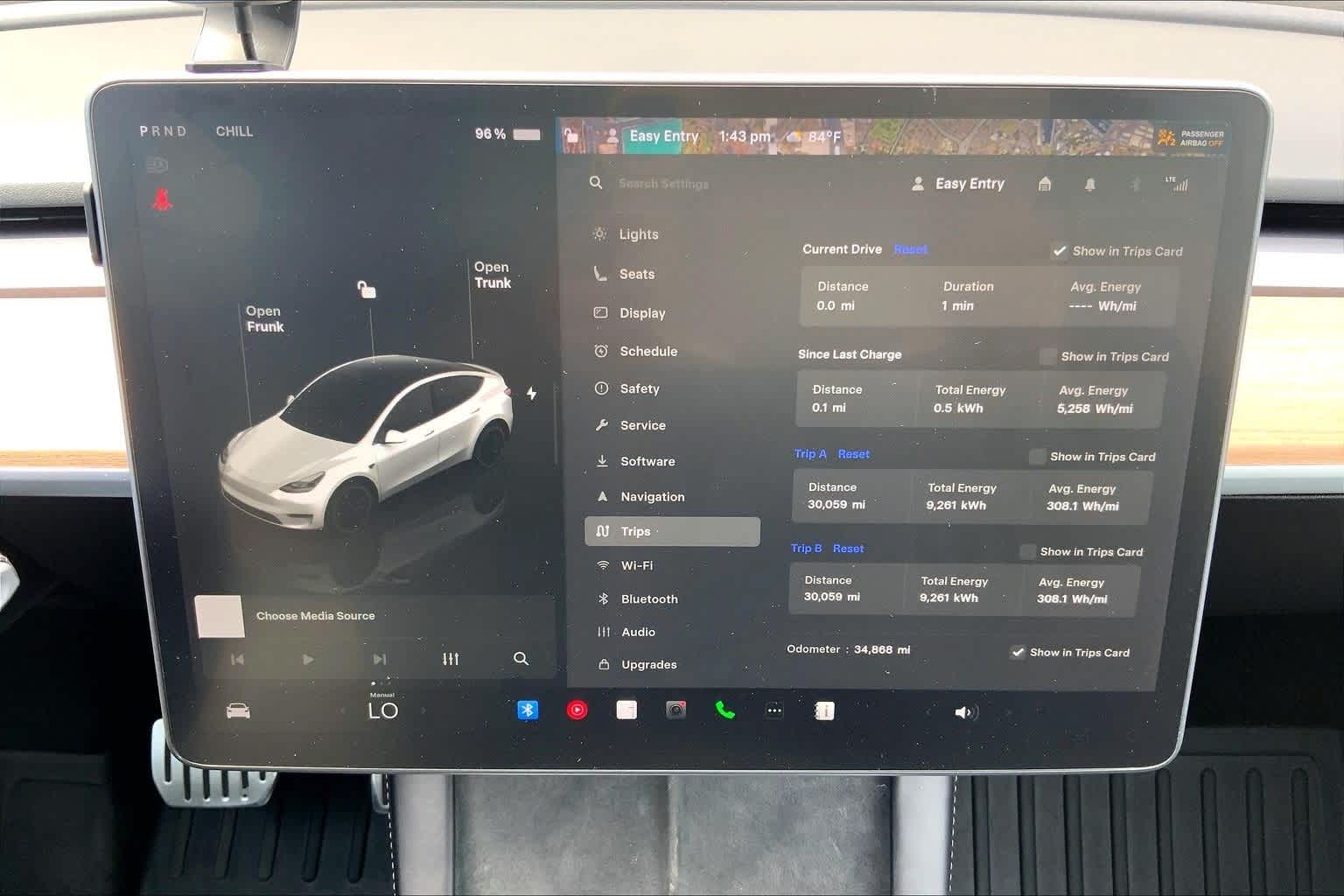 Thumbnail: 2022 Tesla Model Y - 18
