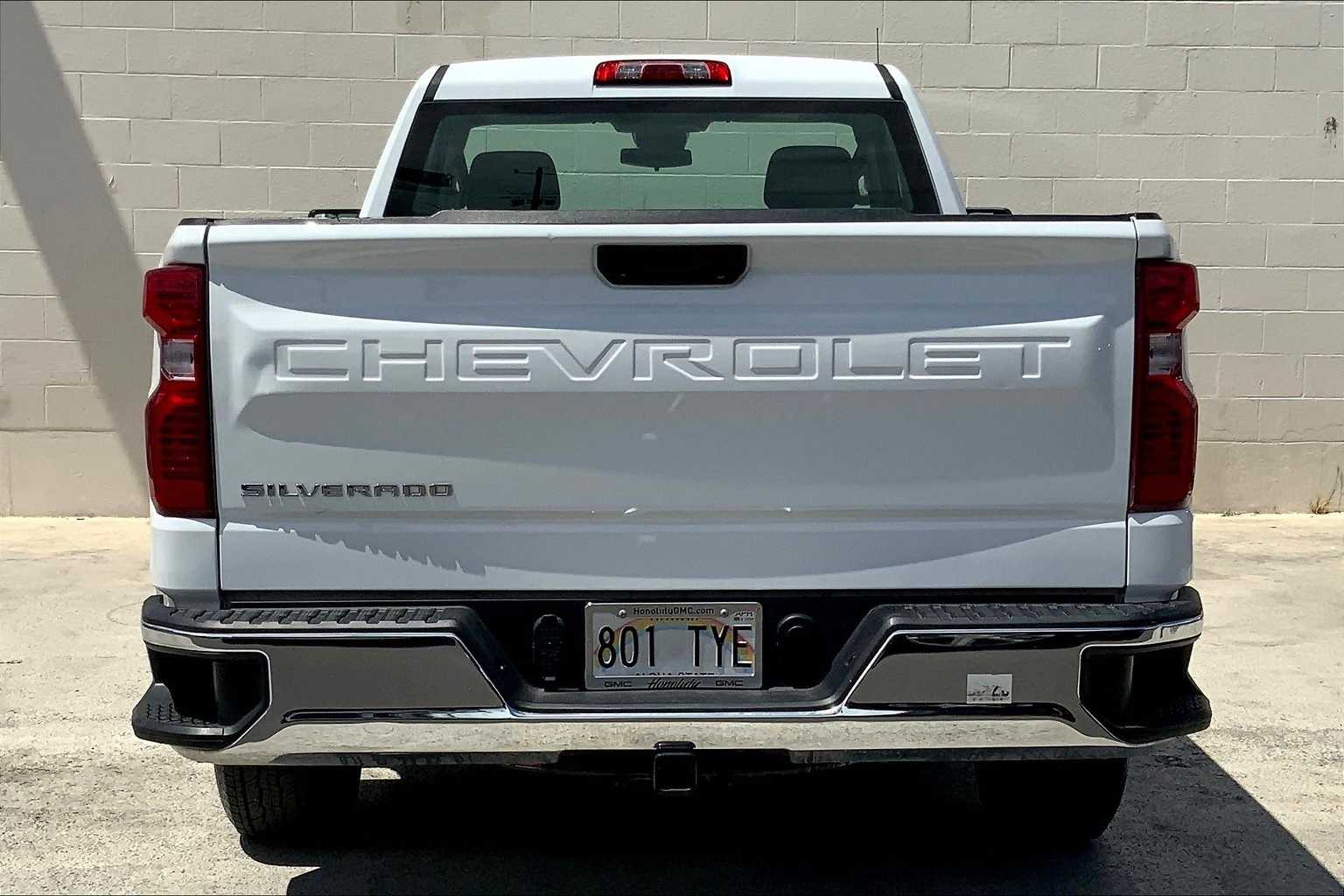 Thumbnail: 2024 Chevrolet Silverado 1500 - 6