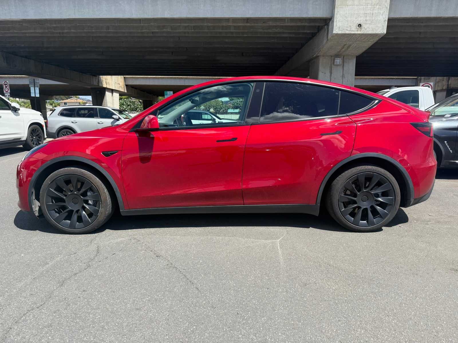 Thumbnail: 2021 Tesla Model Y - 3