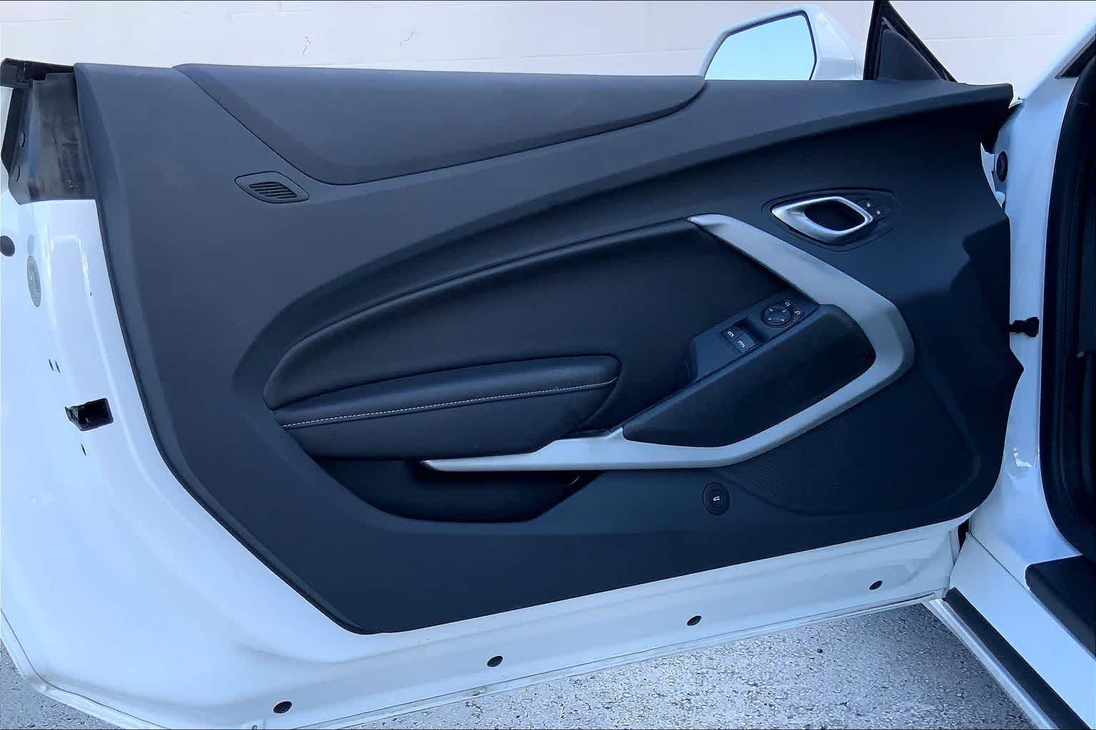 Thumbnail: 2022 Chevrolet Camaro - 26