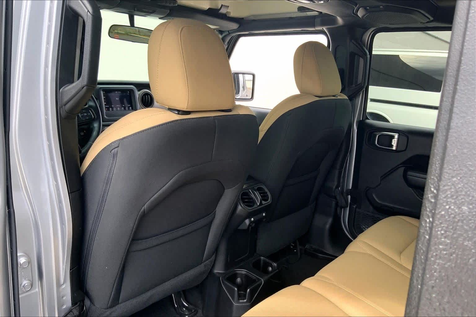 Thumbnail: 2021 Jeep Wrangler - 13