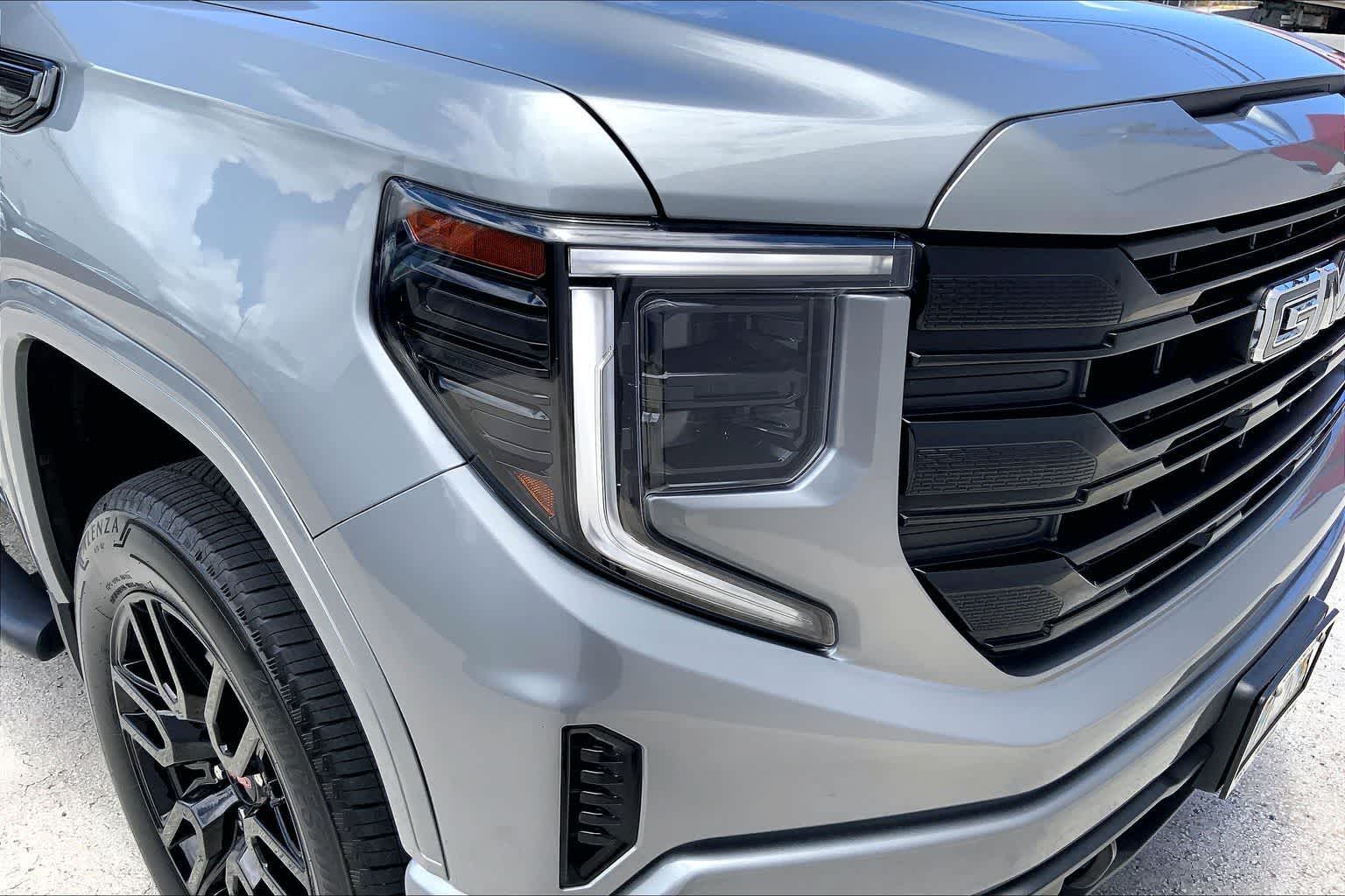 Thumbnail: 2024 GMC Sierra 1500 - 31