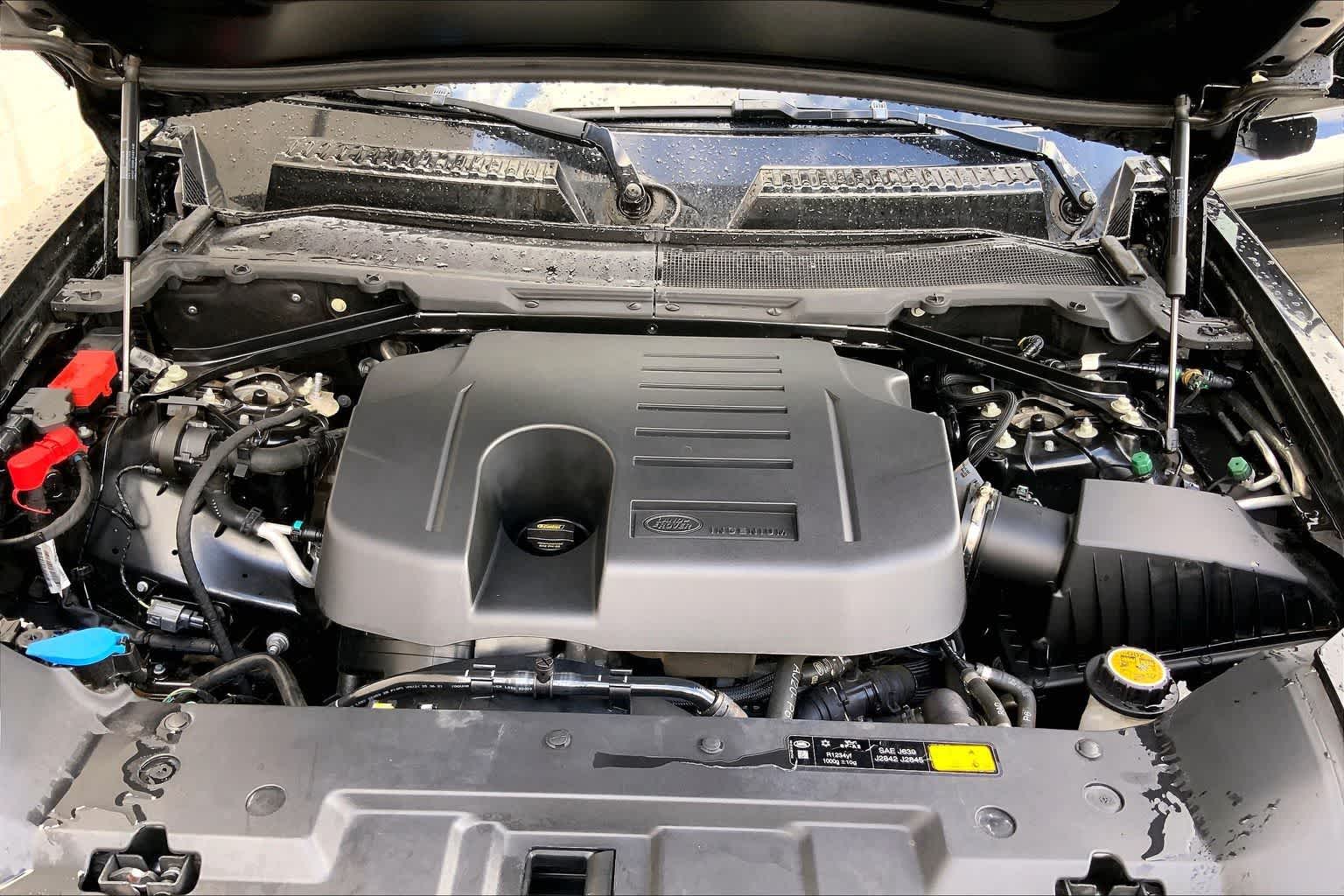 Thumbnail: 2022 Land Rover Defender - 10