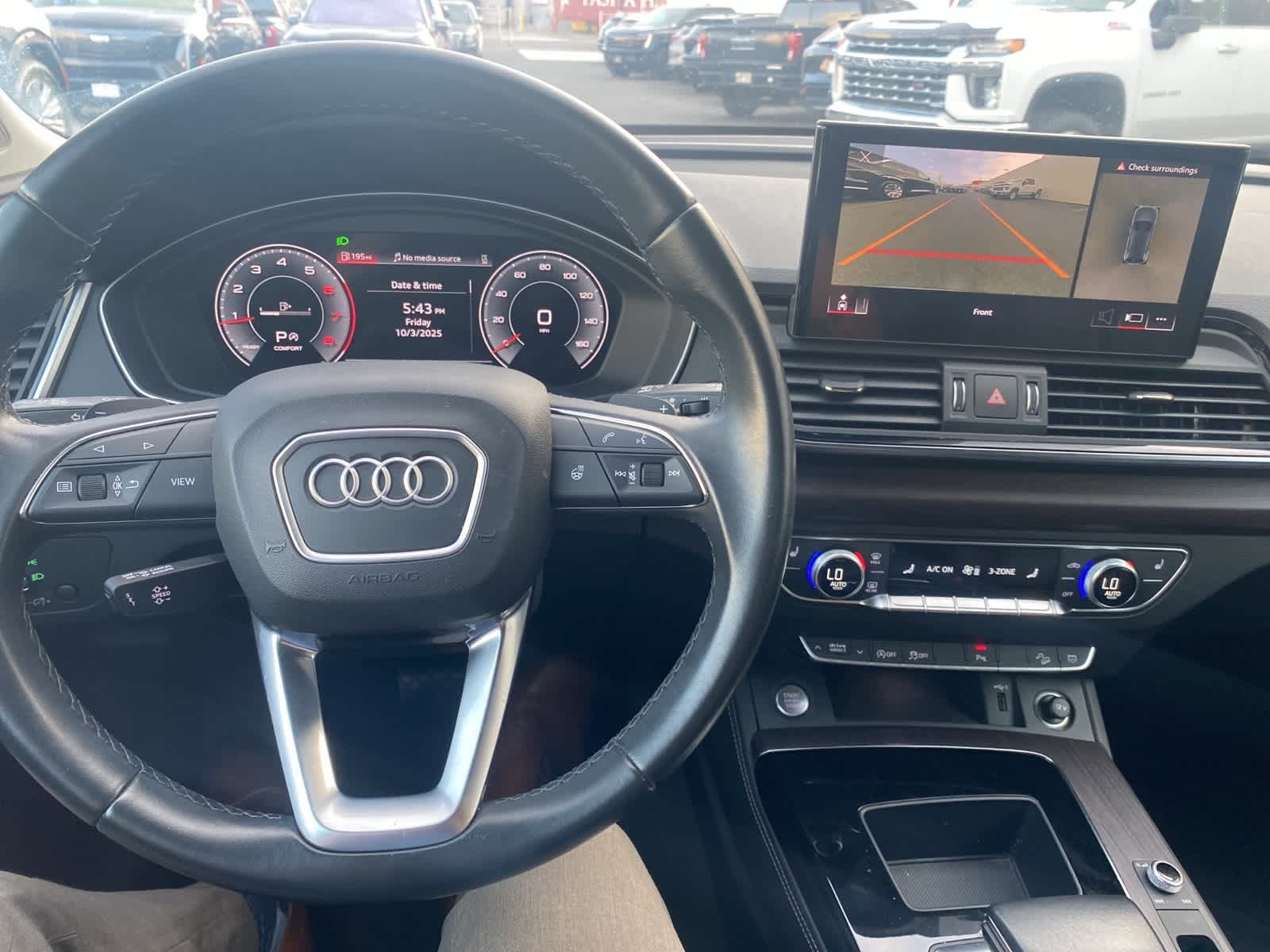 Thumbnail: 2022 Audi Q5 - 12
