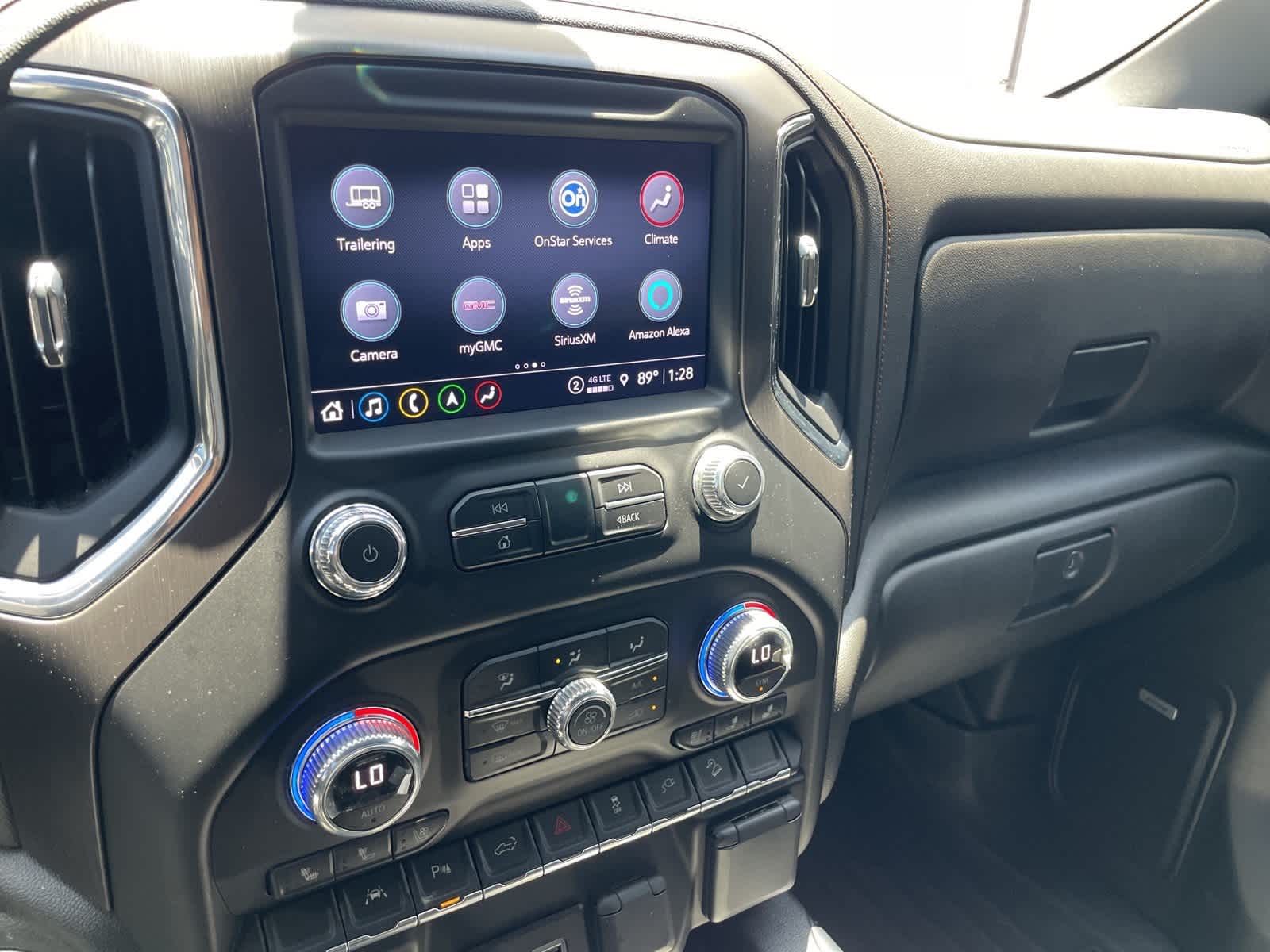 Thumbnail: 2022 GMC Sierra 1500 - 10