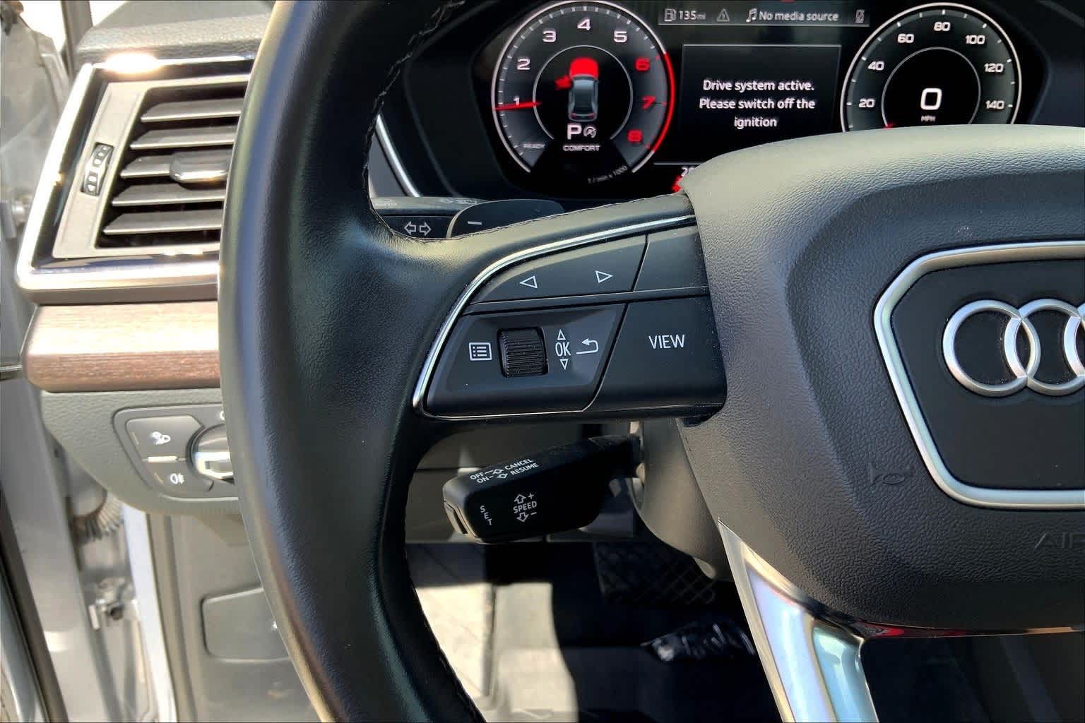 Thumbnail: 2022 Audi Q5 - 25