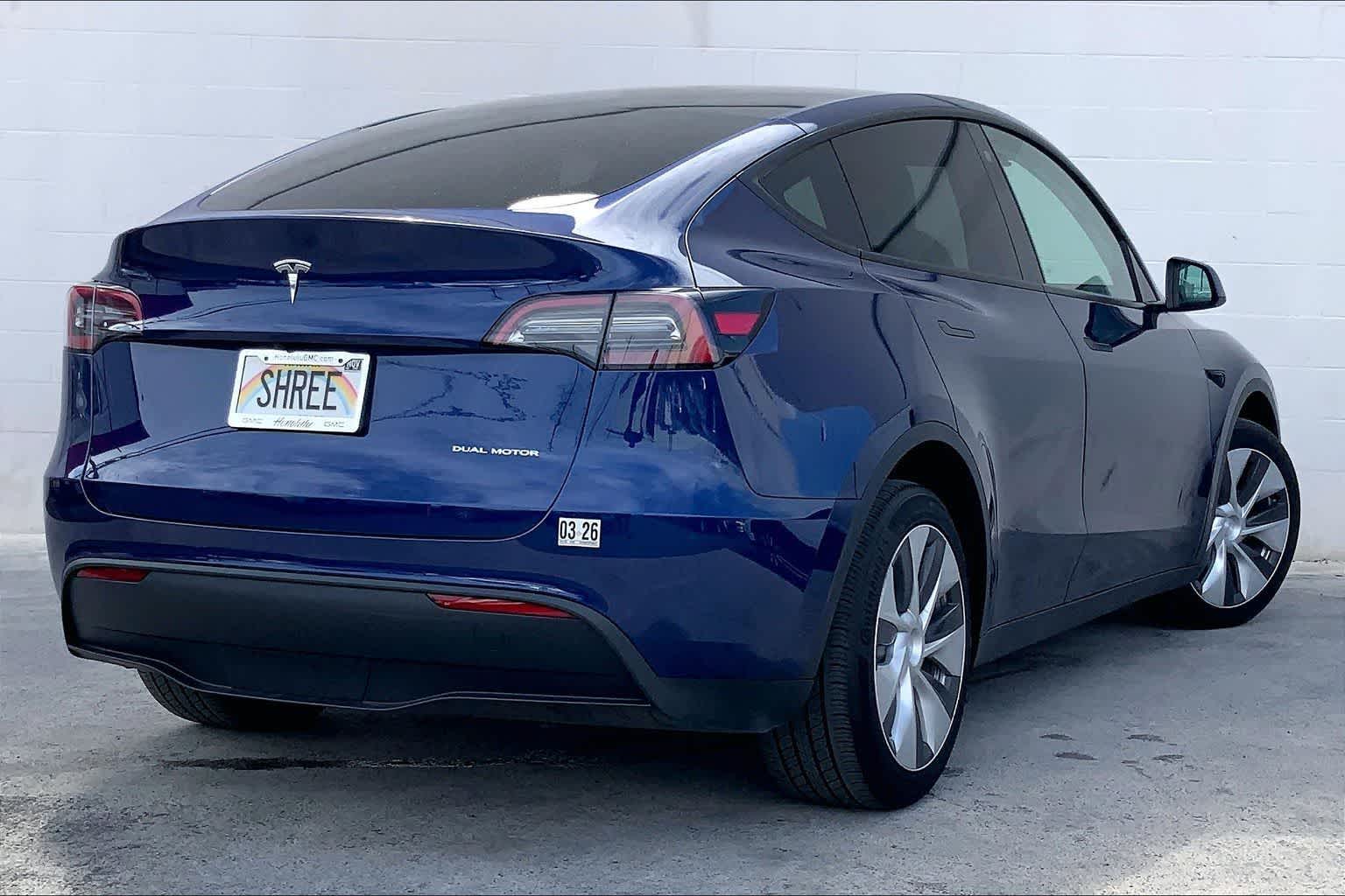 Thumbnail: 2023 Tesla Model Y - 22