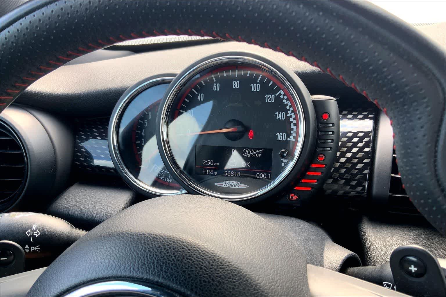 Thumbnail: 2015 MINI Cooper Hardtop - 16