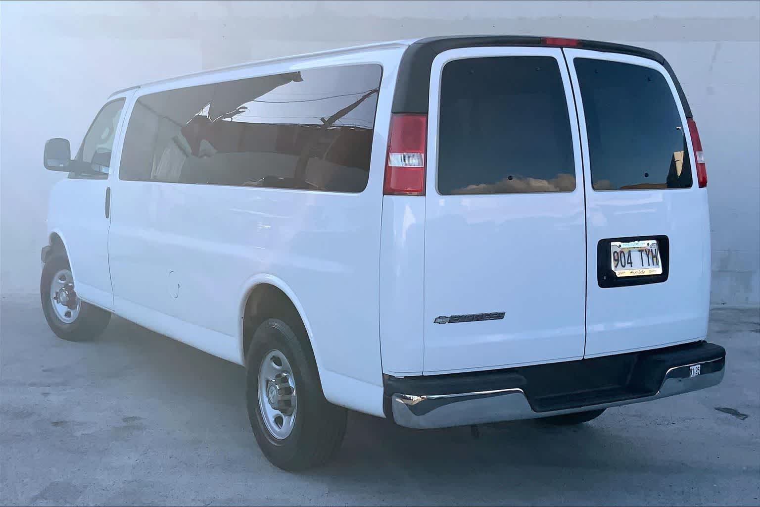 Thumbnail: 2020 Chevrolet Express - 5