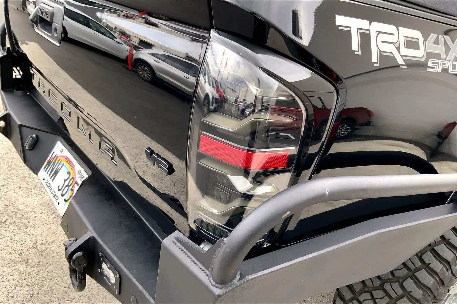 Thumbnail: 2022 Toyota Tacoma - 32