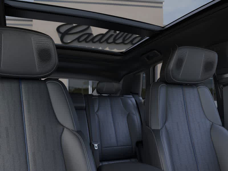 Thumbnail: 2025 Cadillac Lyriq - 24