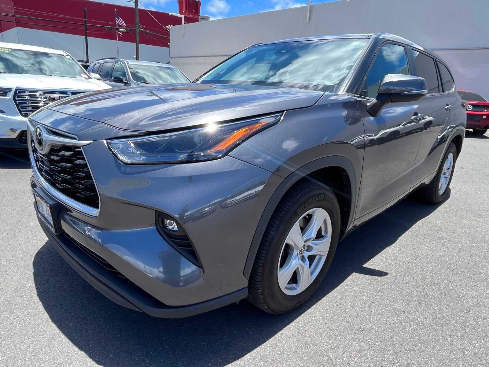 Thumbnail: 2023 Toyota Highlander - 1