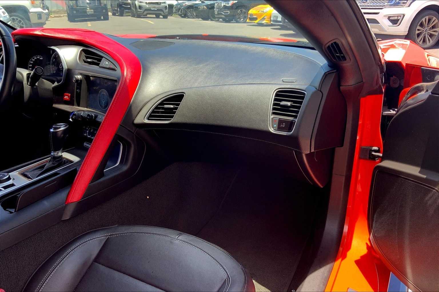 Thumbnail: 2019 Chevrolet Corvette - 23