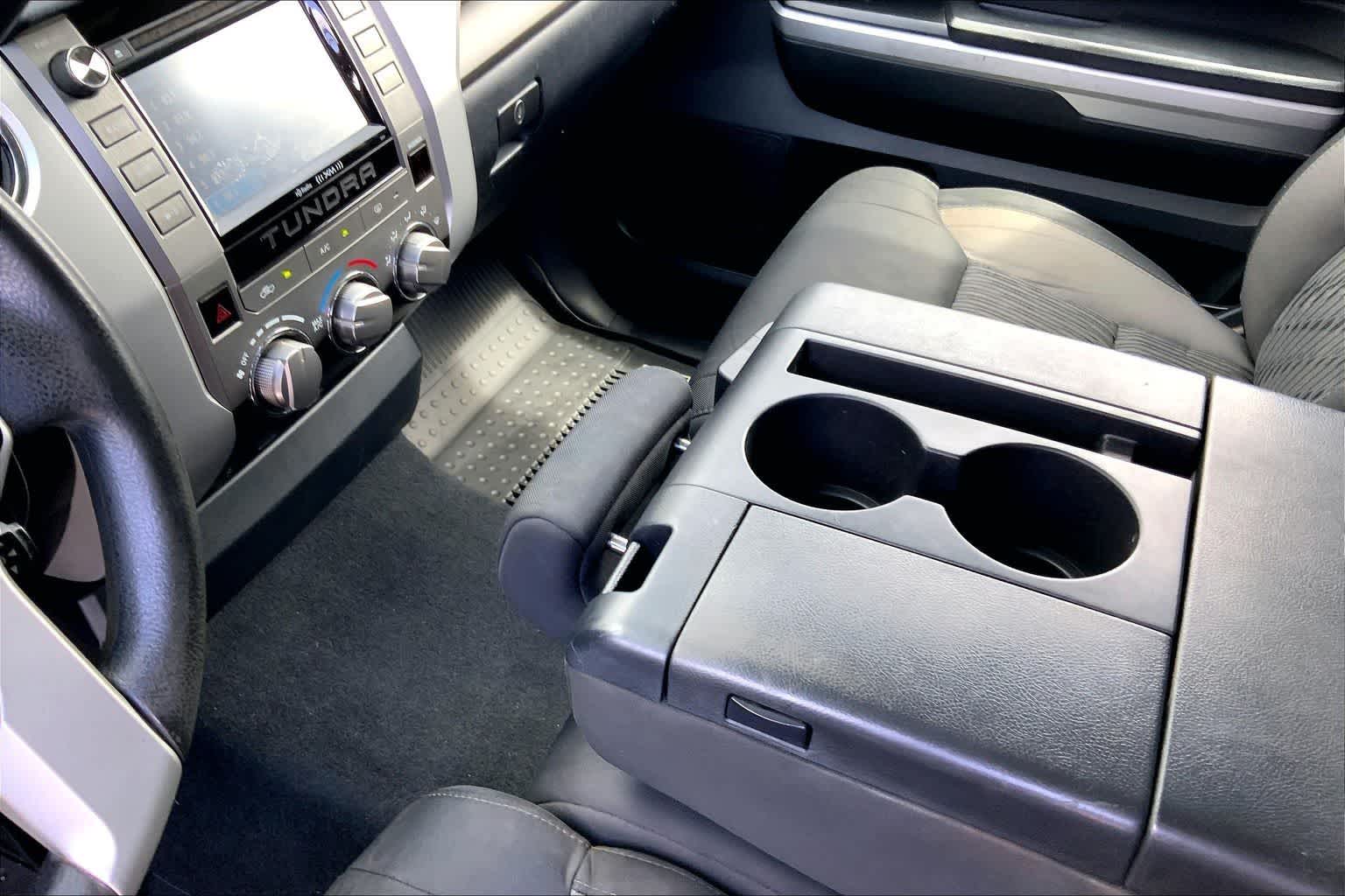 Thumbnail: 2017 Toyota Tundra - 16