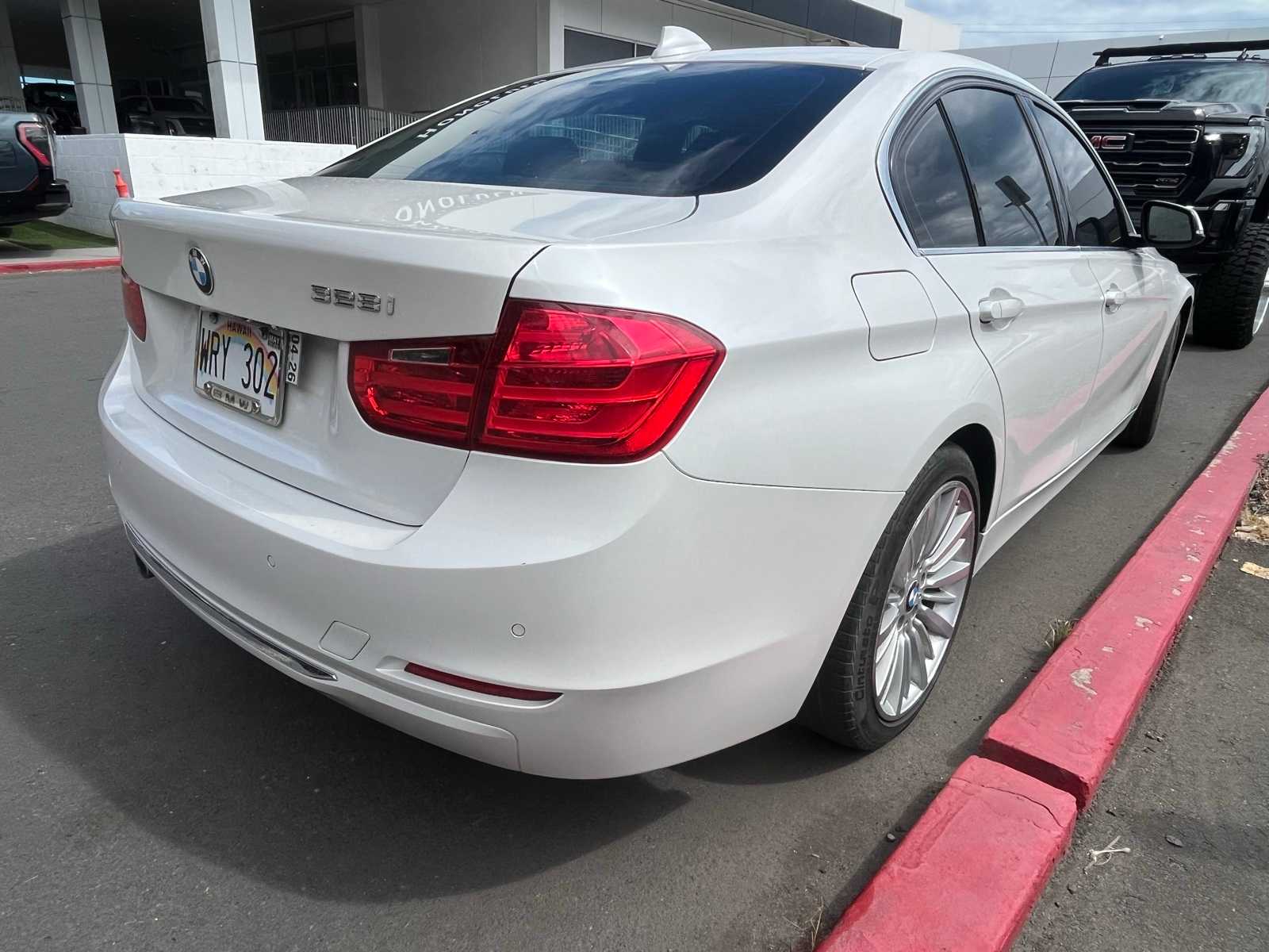 Thumbnail: 2014 BMW 3 Series - 4