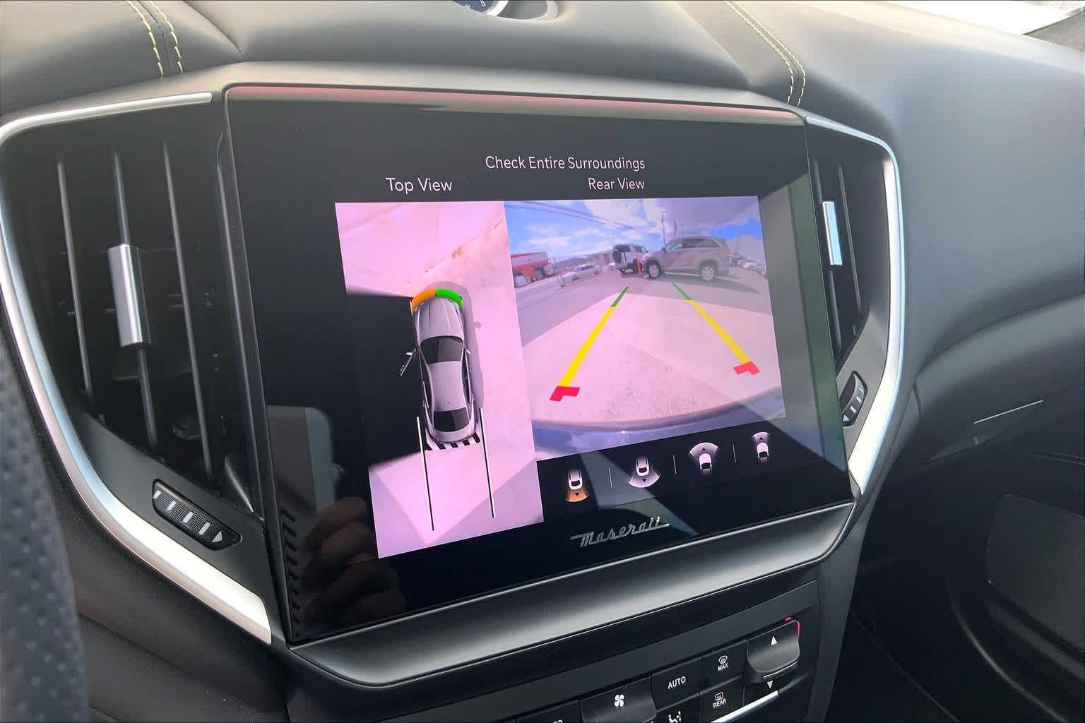 Thumbnail: 2023 Maserati Ghibli - 27