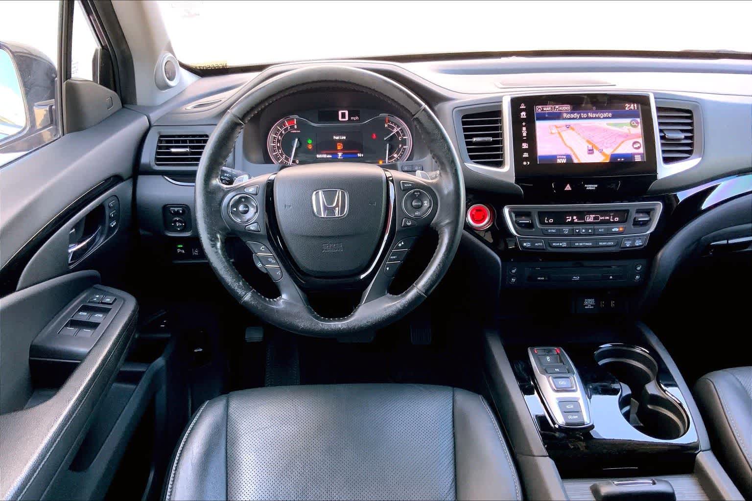 Thumbnail: 2018 Honda Pilot - 14