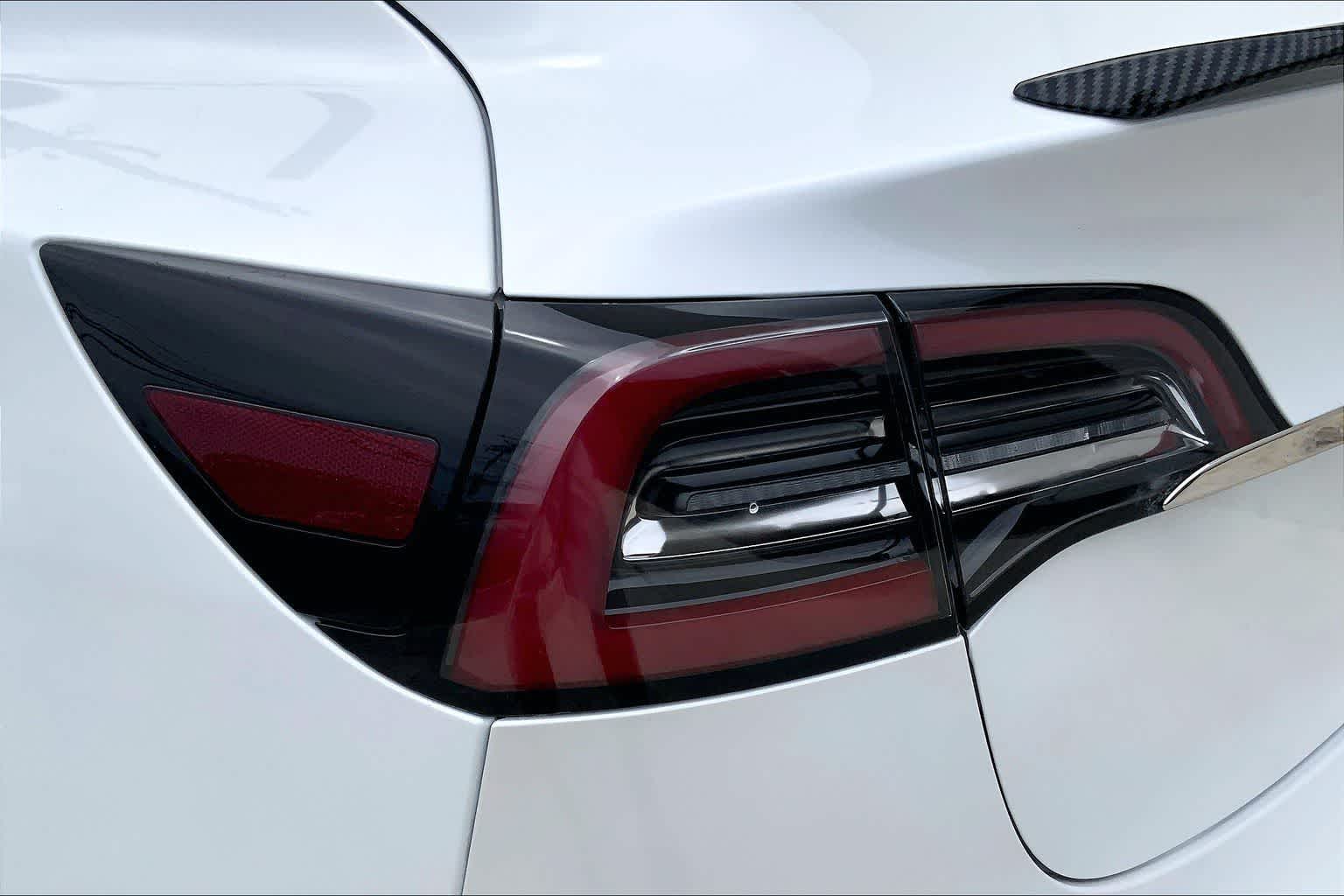 Thumbnail: 2019 Tesla Model 3 - 32